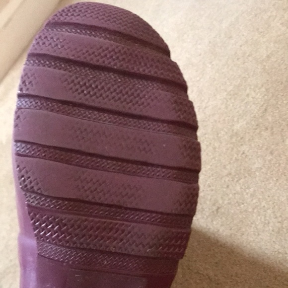 Hunter Purple Tall Rain Boots - Picture 10 of 16